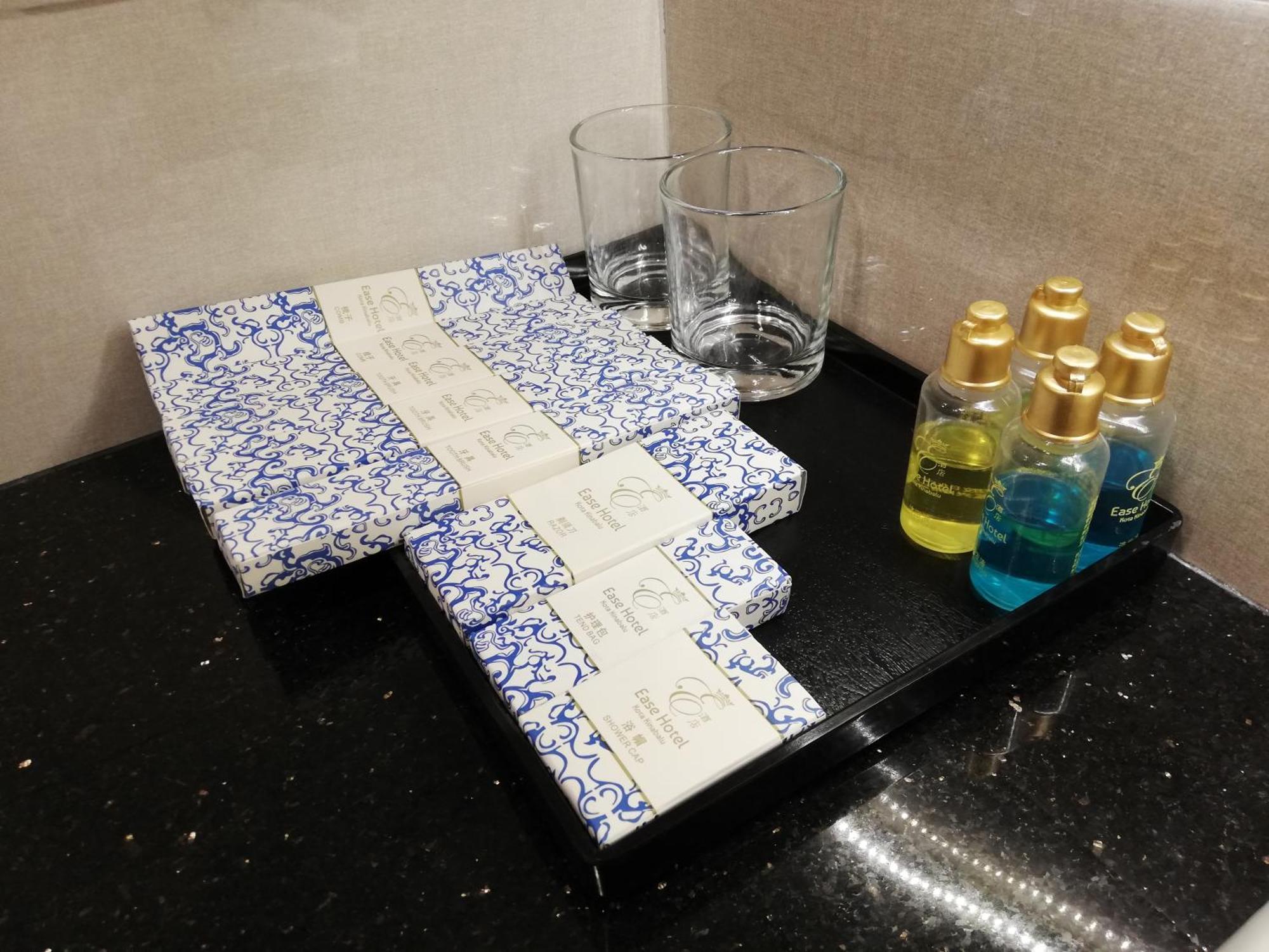 Hotel Ease 3*